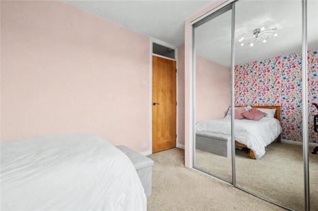 2 bed Semi-Detached for sale Image 12