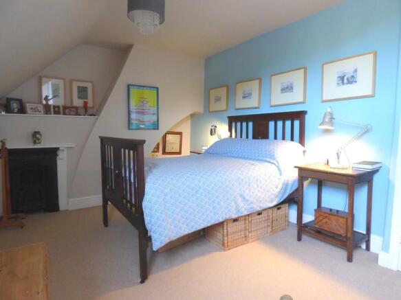 Photo 6
