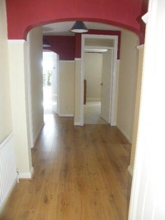 Hallway to bedrooms