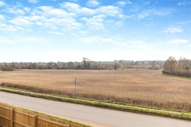 8, Brecklands Green, North Pickenham, PE37 photo 4