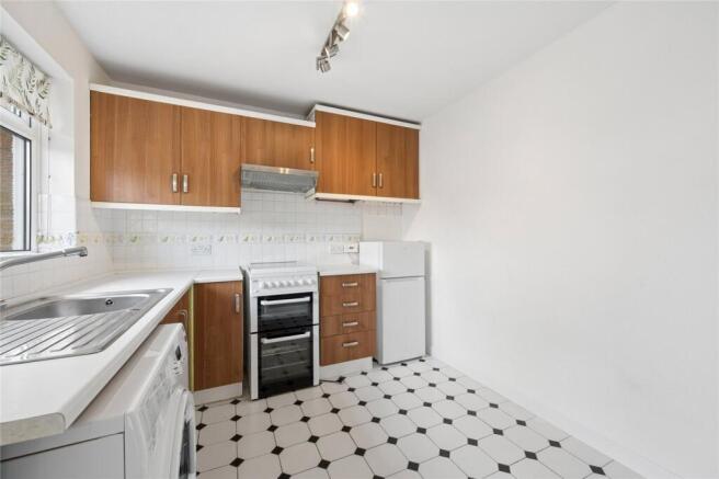 Edenbridge Road, Cheadle Hulme, Stockport, Greater Manchester, SK8 photo 4