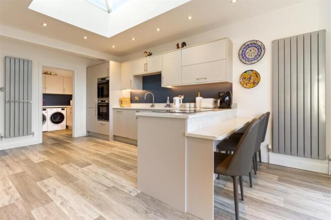 18 The Ridings-016.JPG