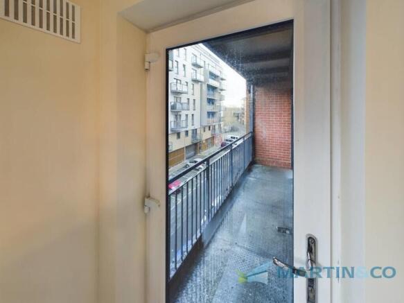 CAM02145G0-PR0039...