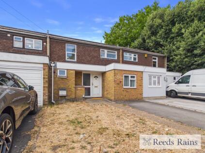 Manor Road, Romford, RM1