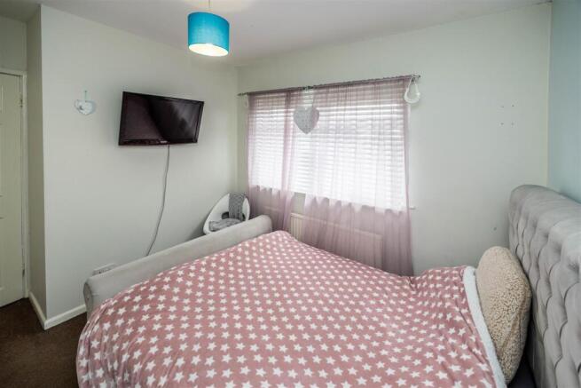 3 bed Semi-Detached for sale Image 11
