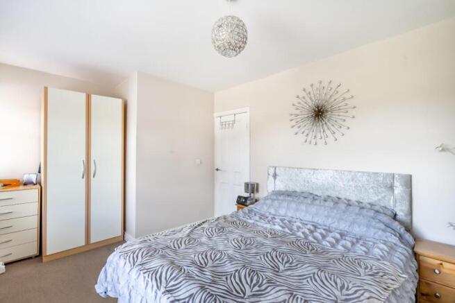2 bed Semi-Detached for sale Image 6