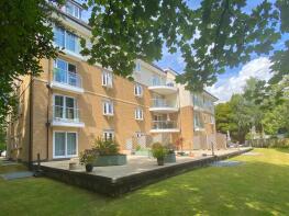 12, 3 Chine Court, Chine Crescent Road, Bournemouth BH2 5BN