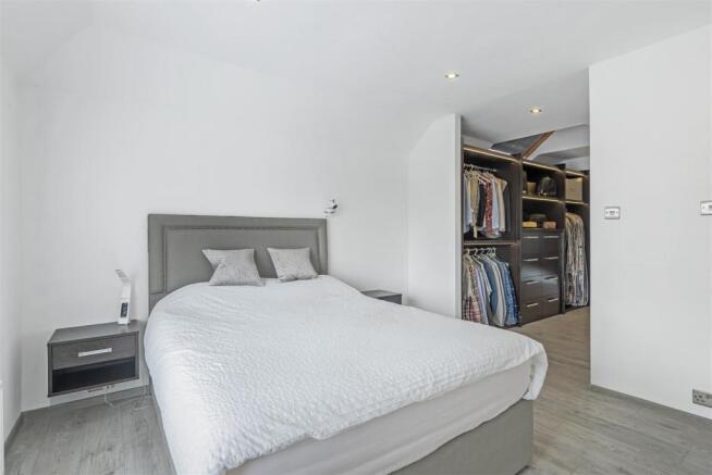 Bedroom1.jpg