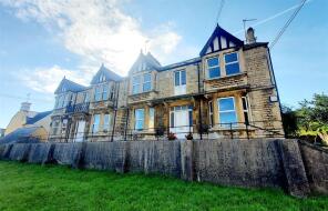 2c, Stokes Road, Corsham SN13 9AA