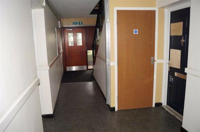 COMMUNAL HALLWAY
