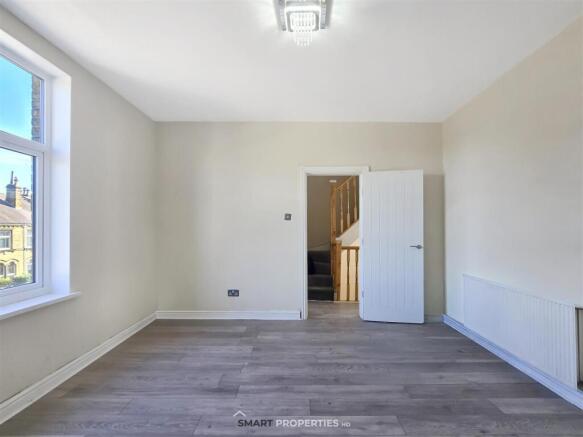 3 bed House for sale Image 7