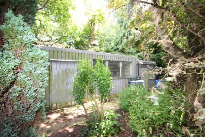 Metal Outbuilding 