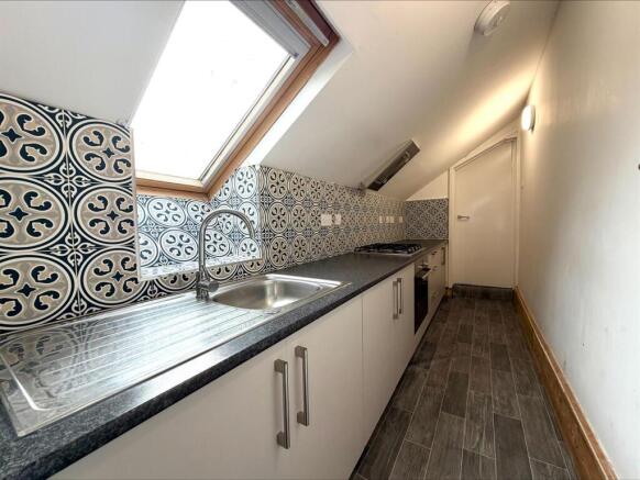 processed-6001ED6D-DA44-494F-A555-8A9DA6807854.jpe