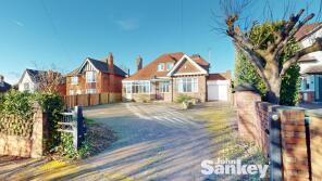 111, Berry Hill Lane, Mansfield NG18 4JS