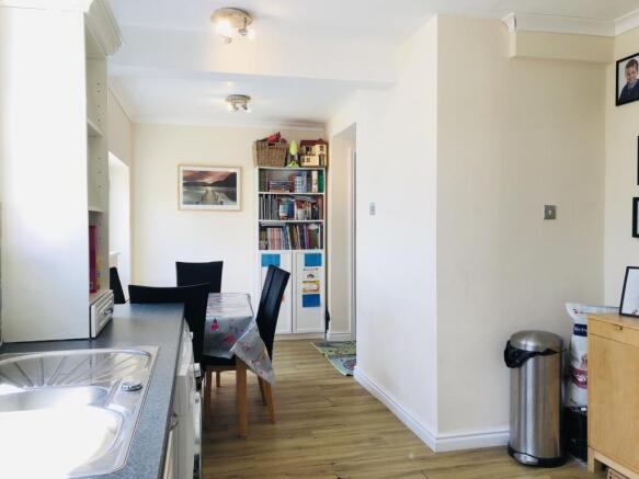 Kitchen Dining Famil