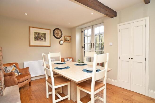 3 bed Terraced for sale Image 8
