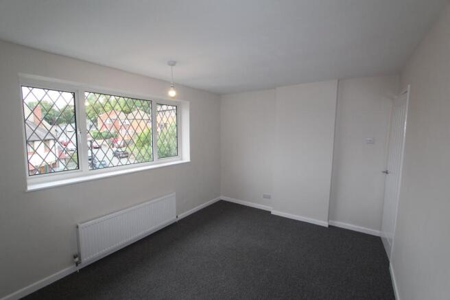 2 bed Semi-Detached to rent Image 10