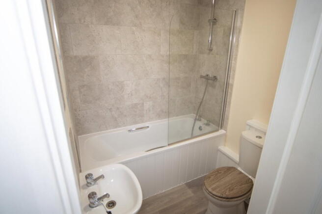 1 bed Penthouse to rent Image 6