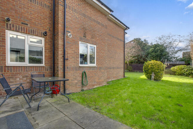 6 Kingfisher House, Dedmere Road, SL7 1PG-7