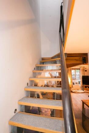 2 bed Cottage for sale Image 12