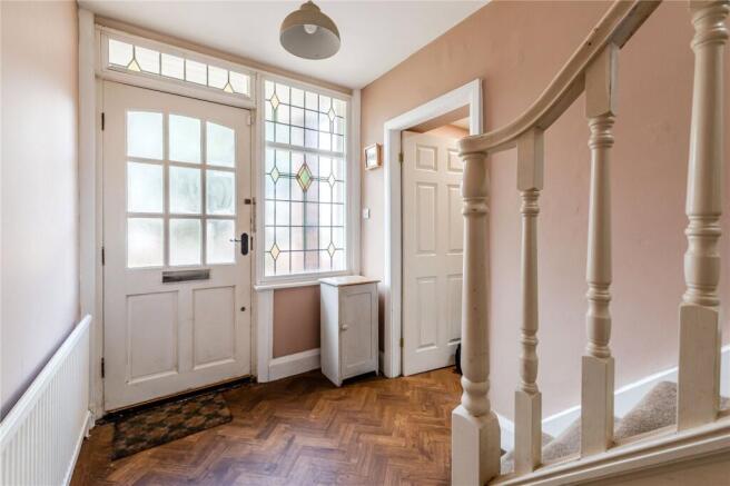 4 bed Semi-Detached for sale Image 11