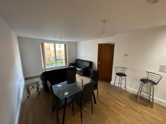 183 capella-dining