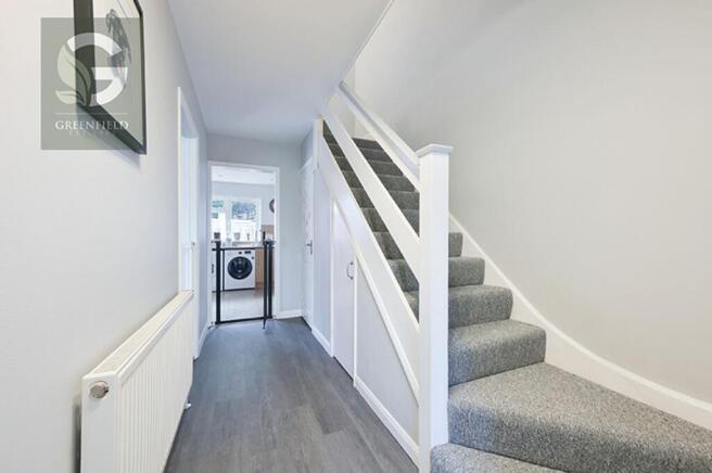 House in Epsom - View 5