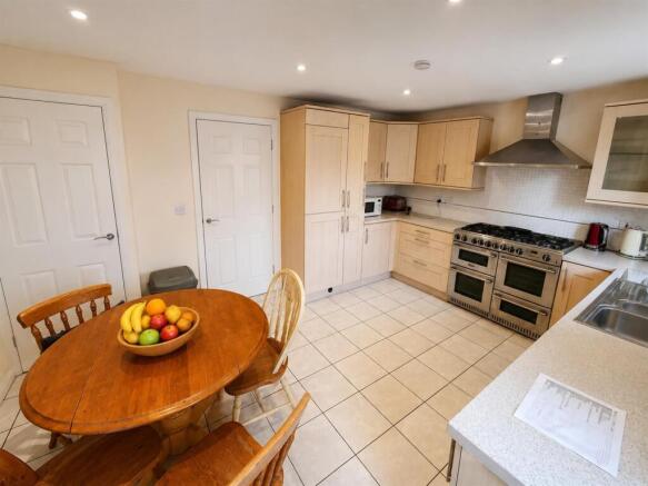 Kitchen.jpeg