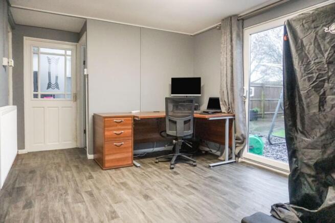Snug / Office