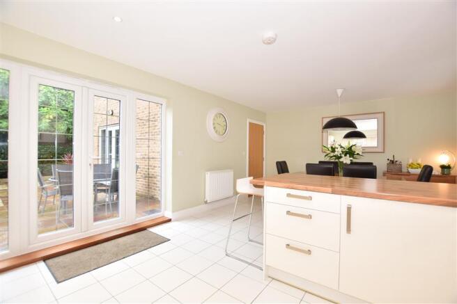 Kitchen/Dining Room