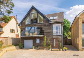 74 Larch House, Baring Road, Cowes PO31 8DW