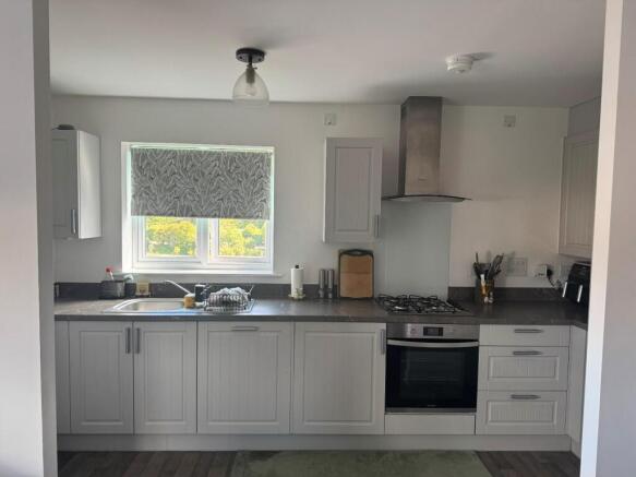 KITCHEN 3.jpg