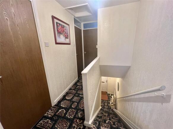 3 bed Semi-Detached for sale Image 10