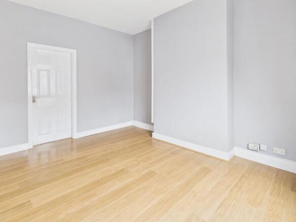 Pool Close, Pinxton, NG16 photo 4