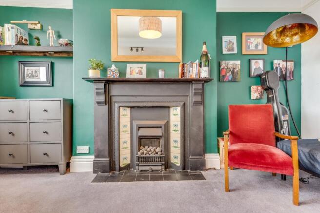 5 bed Terraced for sale Image 6