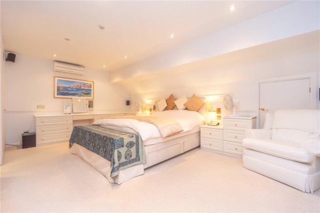 Bedroom 1 A