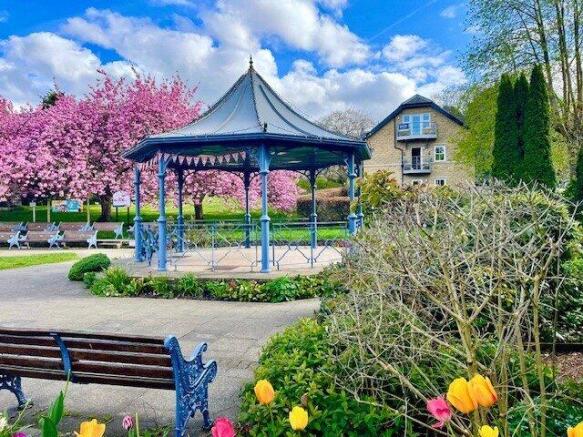 Band Stand