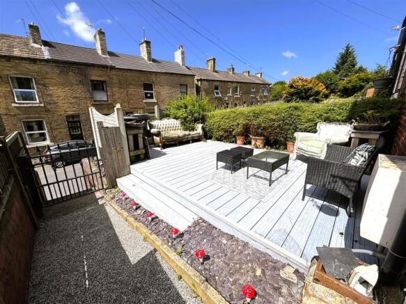2 bed Semi-Detached for sale Image 10