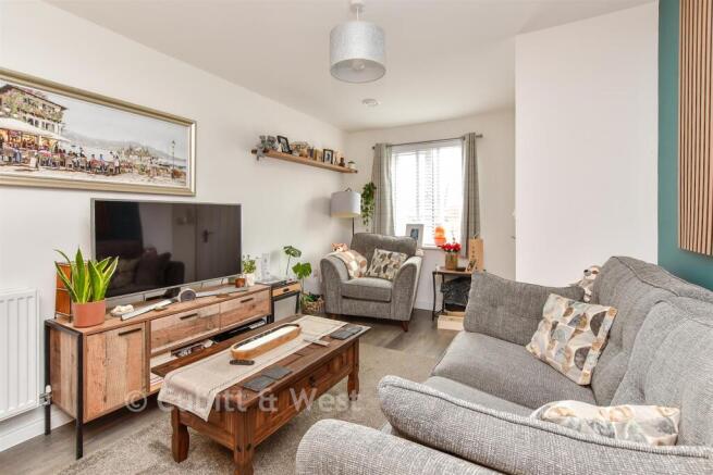 Lounge/ Kitchen