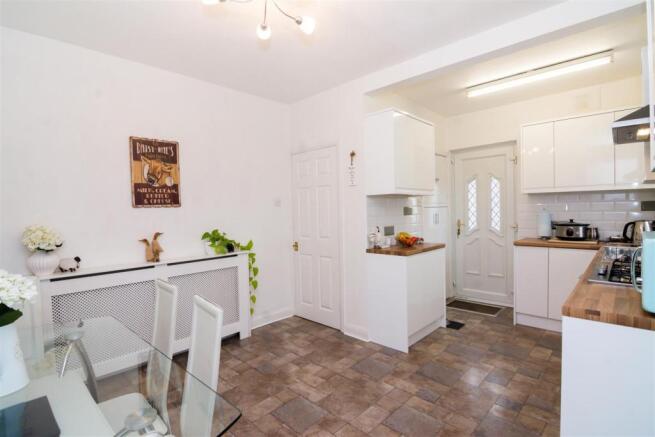 DINING KITCHEN
