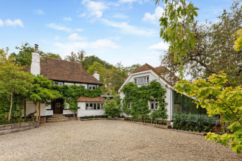 Highwaymans Cottage, Oxshott