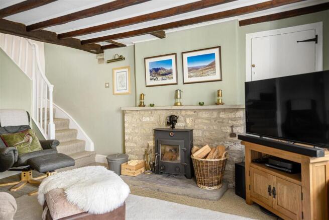 2 bed Detached for sale Image 4