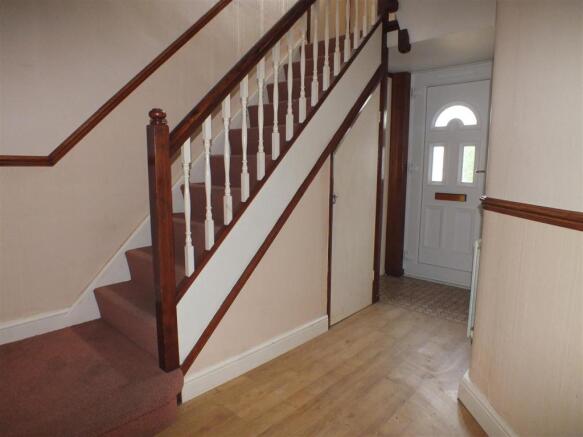 ENTRANCE HALLWAY