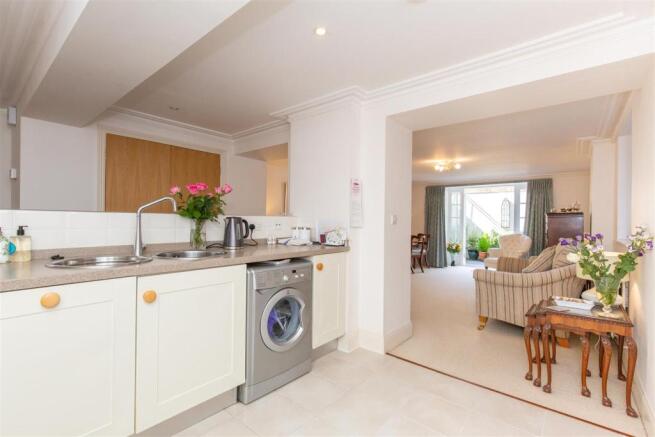 4 Buckswood Grange-43.jpg