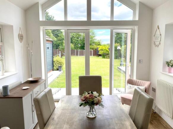 Dining Room To Garden.jpg