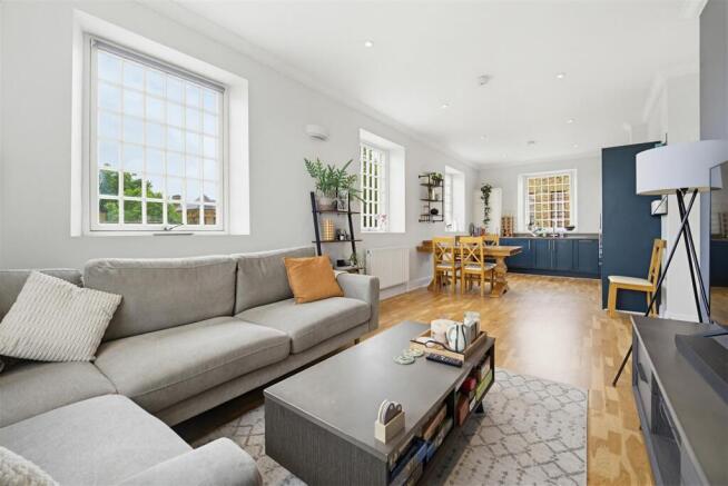 17 Clerkenwell Through.jpg