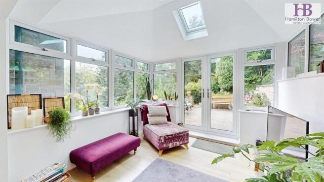 3 bed Detached for sale Image 9