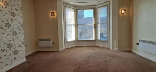1 bed Flat for sale Image 7