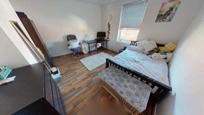 6 bed Terraced to rent Image 7