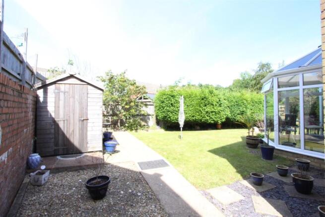 87 St Davids Drive 030.JPG